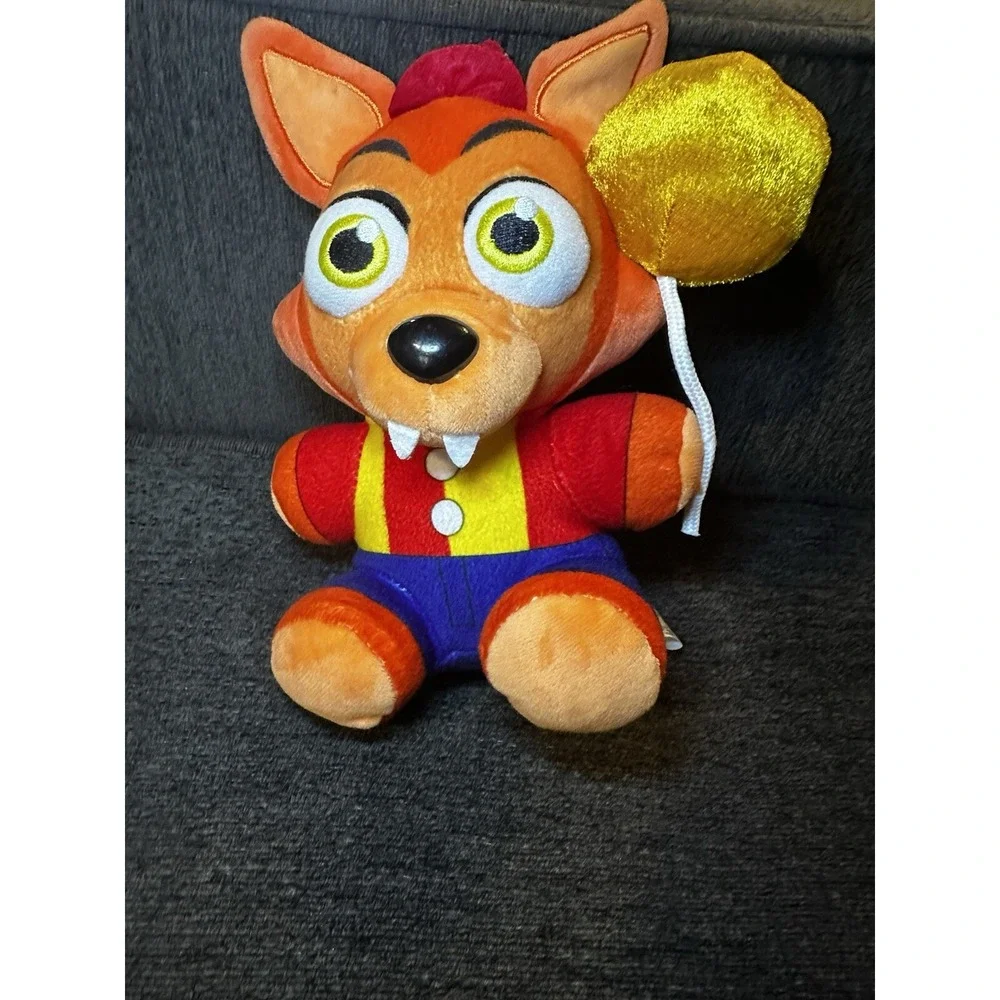 Five Nights at Freddy's: Security Breach - Roxanne Wolf Plush and Balloon Foxy
